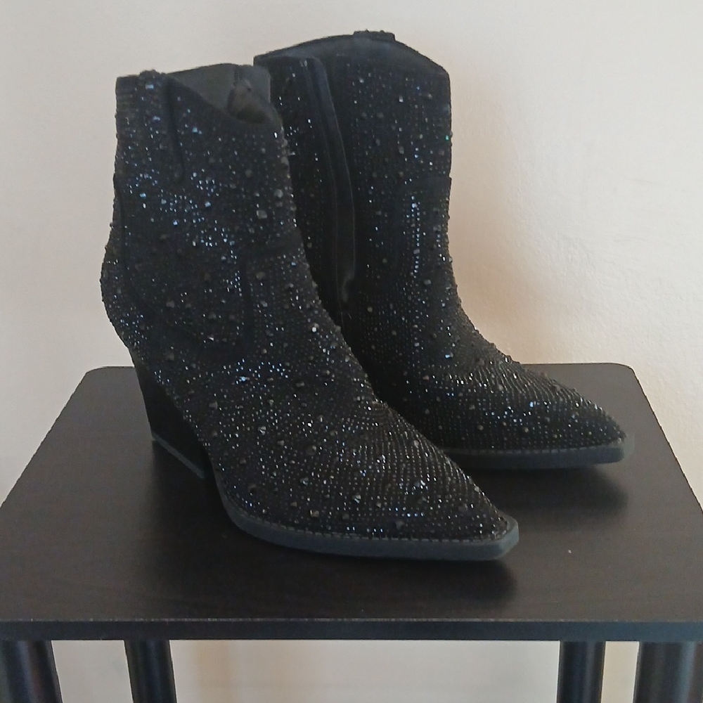 Rouge! Black Sparkle Heeled Boots